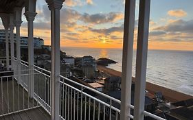 The Wellington Hotel